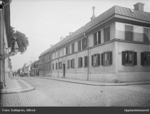 Upsala Bayerska Bryggeri, korsningen Svartbäcksgatan-Klostergatan, 1901-1902. Foto: Alfred Dahlgren 